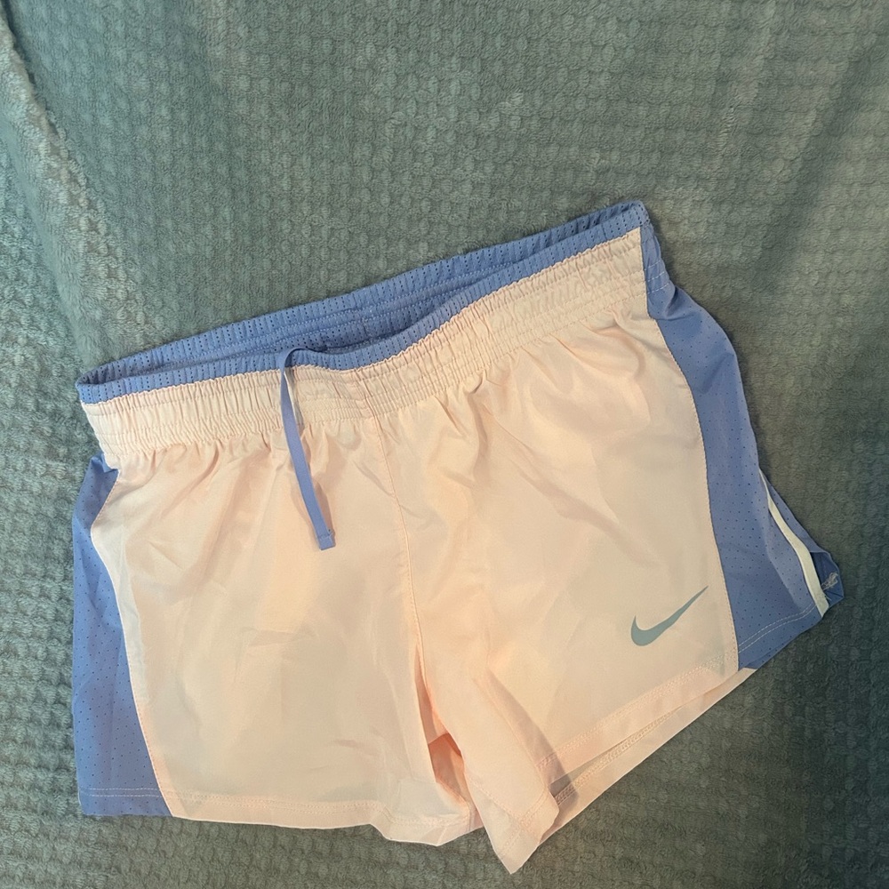 Nike Women's Athletic Shorts in Soft Pink and Light Purple